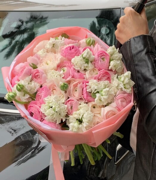 Bouquet of Pink Ranunculus and Matthiola